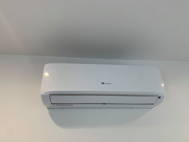 A/C and heater - 20747 Stephanie Dr