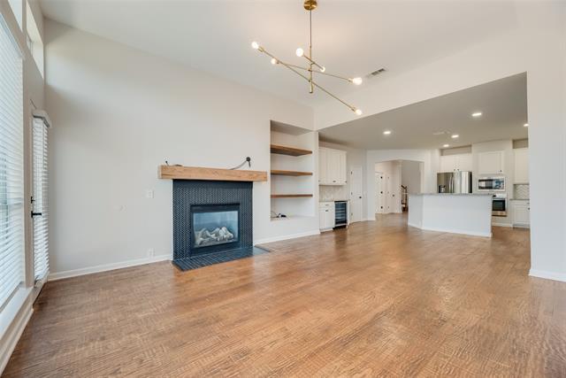 Building Photo - 2414 Thorntree Dr