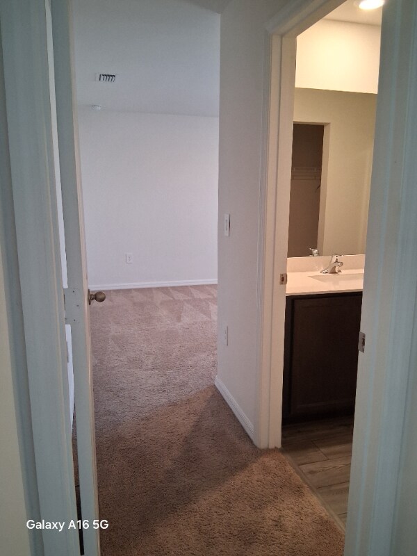 Building Photo - 857 Youngreen Dr