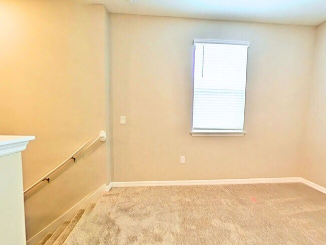 Building Photo - Coming Soon! Gorgeous Townhome For Rent in Horizon West Winter Garden  just west of Disney off th...