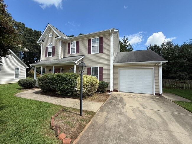 Building Photo - 5813 Huckleberry Ct