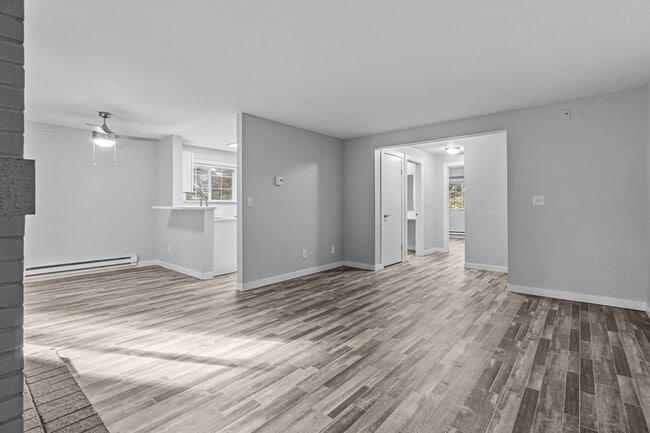 Building Photo - Ridgegate