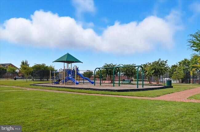 Building Photo - 16690 Anchor Bend Cir