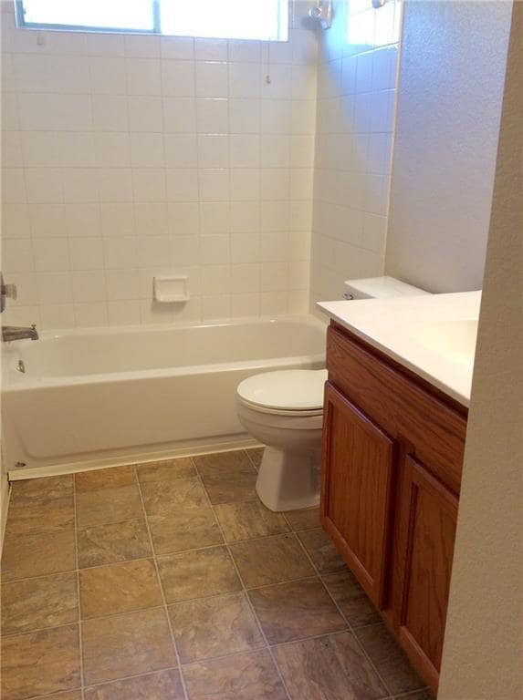 Building Photo - 2510 Jesse Owens Dr