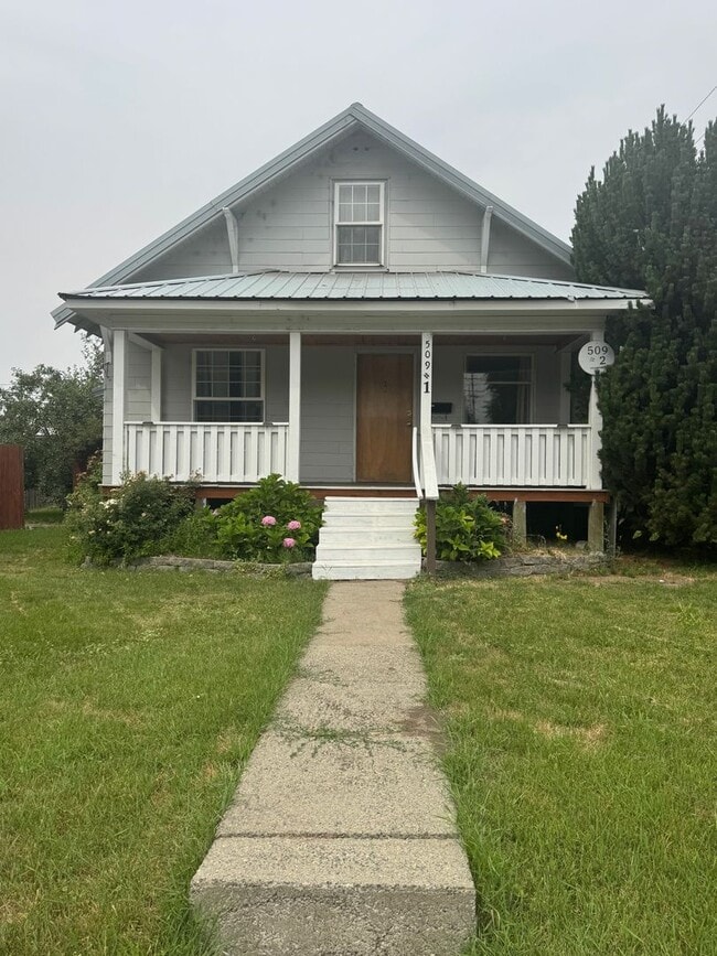 Building Photo - 509 N Cle Elum St