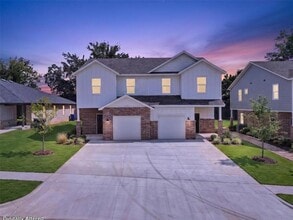 Building Photo - 8754 Patriot Dr
