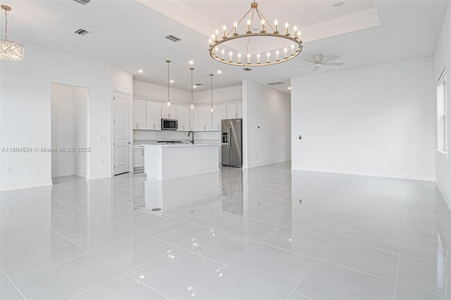 Building Photo - 10444 Northbrook Cir
