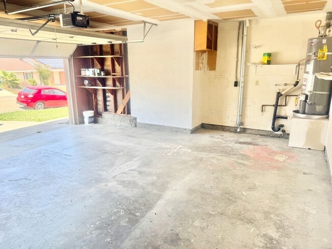 Building Photo - Beautifully Remodeled Single Story just of...
