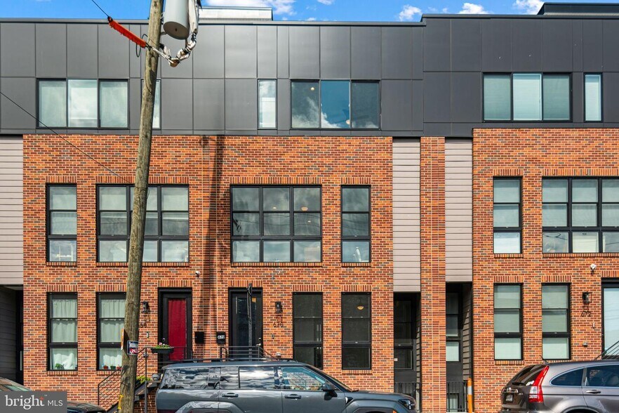 Primary Photo - 670 N 13th St