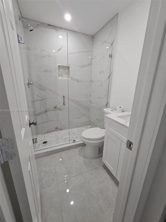 Building Photo - 2488 SW 6th Ct