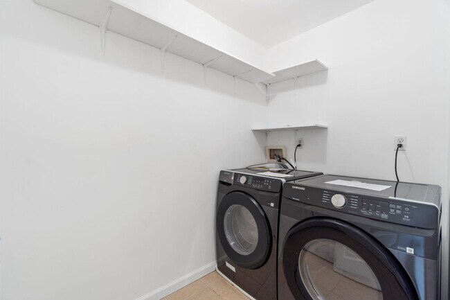 Building Photo - 3303 Liberty Ave