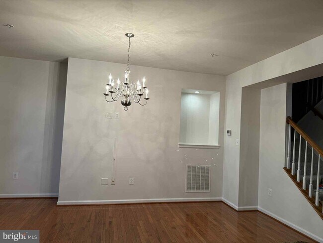 Building Photo - 14221 Lusby Ridge Rd