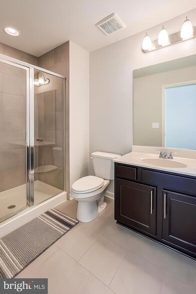 Building Photo - 21493 Willow Breeze Sq