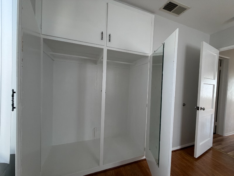 Building Photo - 128 W Rosslynn Ave