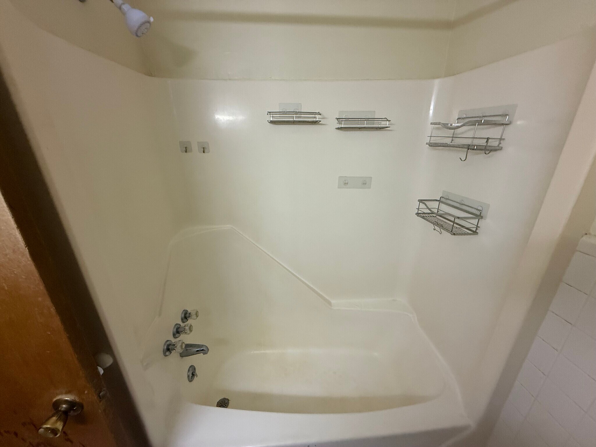 Building Photo - 101 Woodside Ave