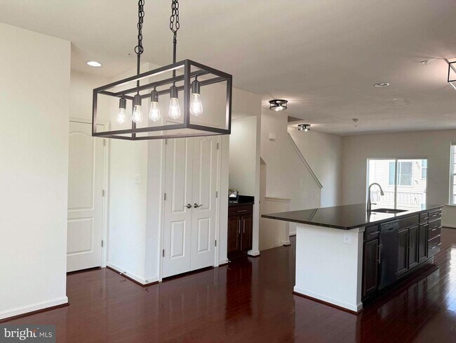 Building Photo - 12708 Longford Glen Dr