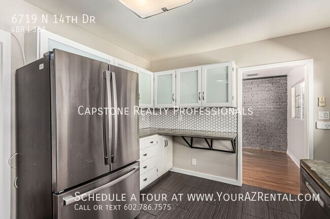 Building Photo - 6719 N 14th Dr