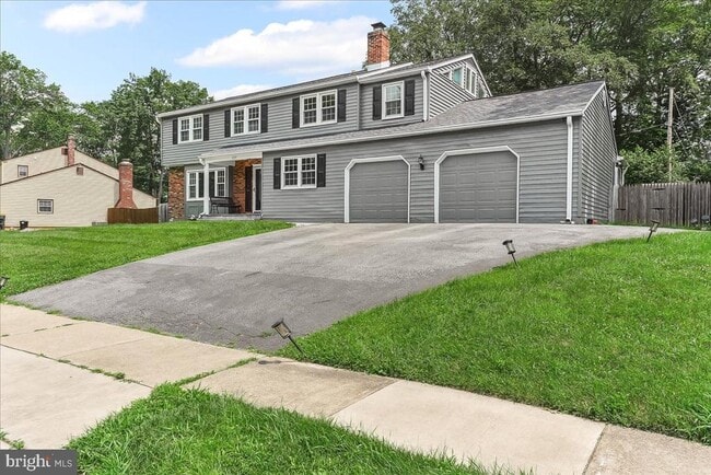 Primary Photo - 2237 Inwood Rd