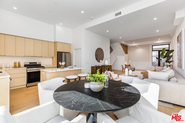 Building Photo - 3808 College Ave