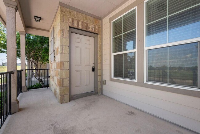 Building Photo - 711 Katmai Cir