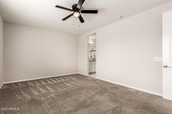 Building Photo - 24590 W Hilton Ave