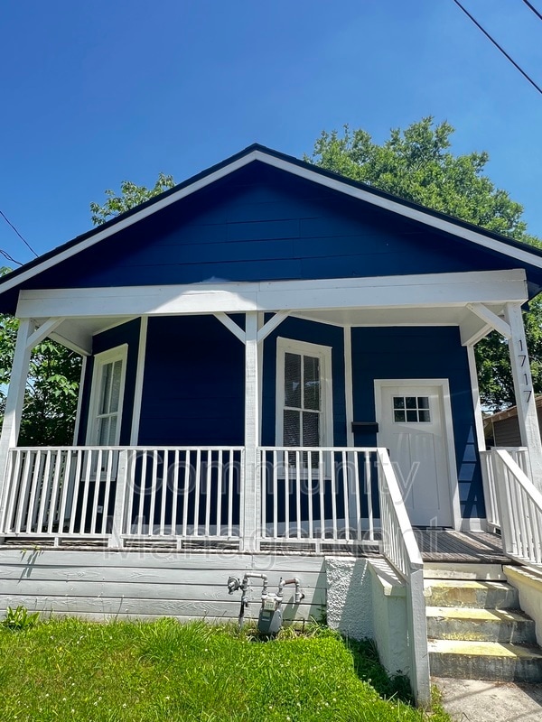 Building Photo - 1717 Bynum Ave