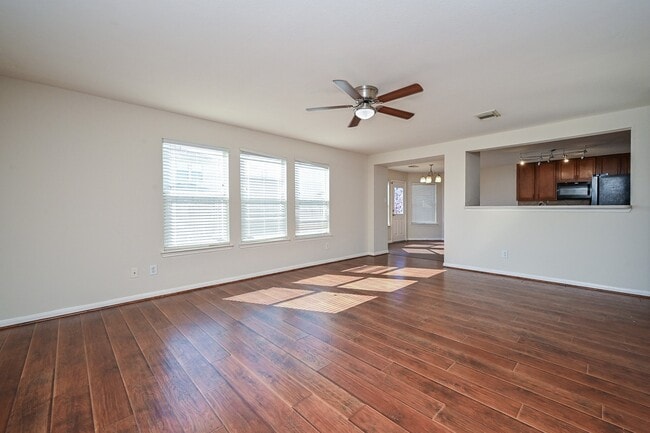 Building Photo - 9403 Coatsworth Dr