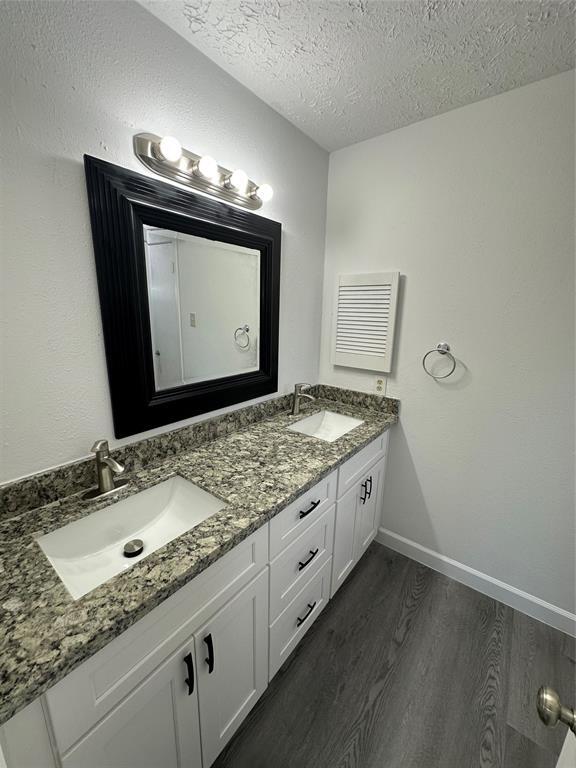 Building Photo - 101 Cavalry Cir