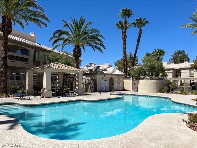 Building Photo - 7400 W Flamingo Rd