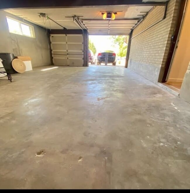 Building Photo - 795 S 800 W St