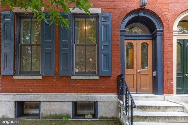 Building Photo - 1704 Wallace St