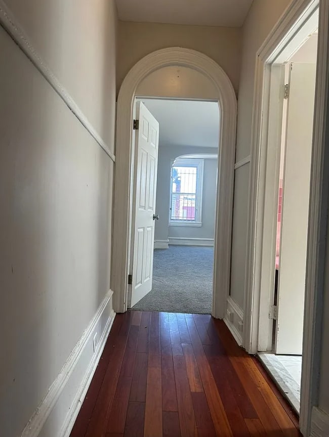 Building Photo - 2405 N 17th St