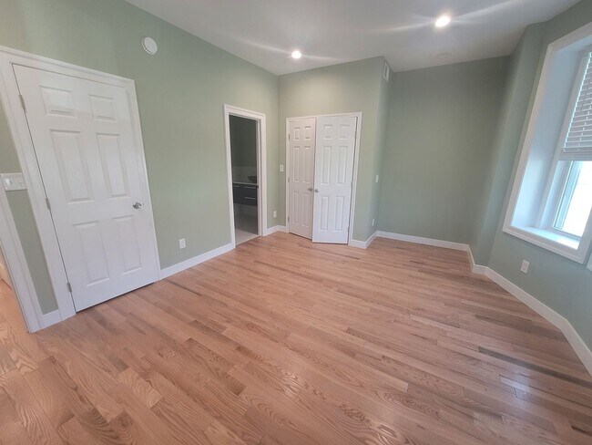 Building Photo - 2931 N Calvert St