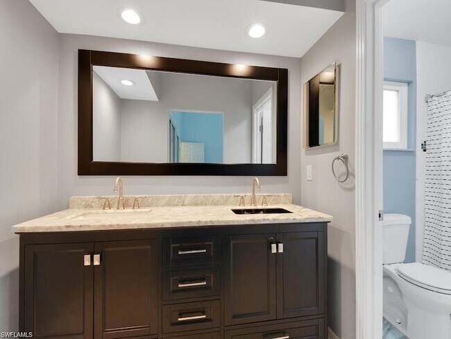 Building Photo - 260 12th St SE