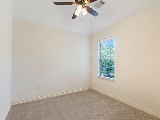 Building Photo - 66 Frontera Cir