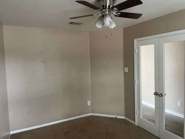 Building Photo - 3 BEDROOM PLUS OFFICE, COMMUNITY POOL, BELTON ISD