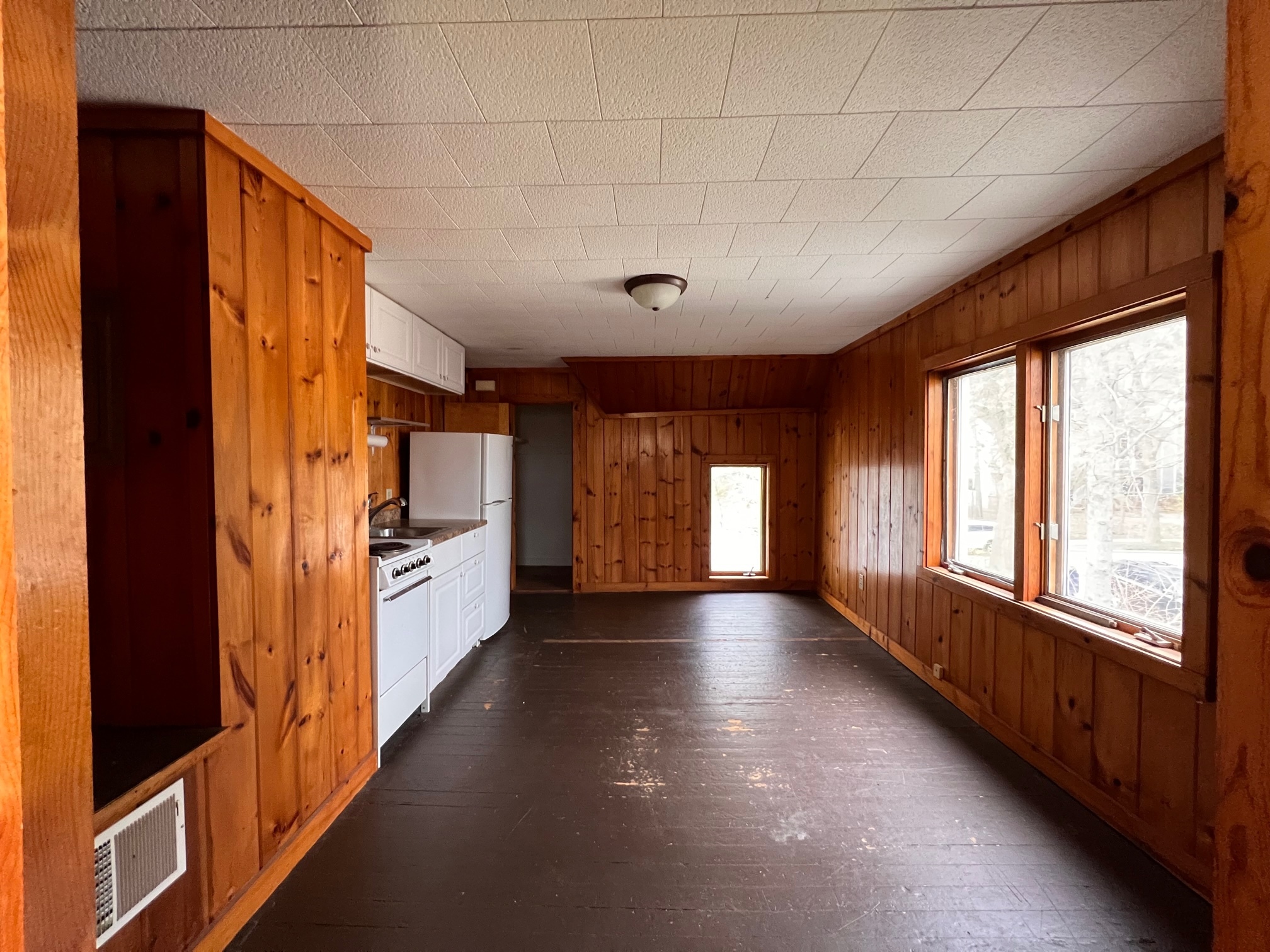 Building Photo - 1428 Cass St
