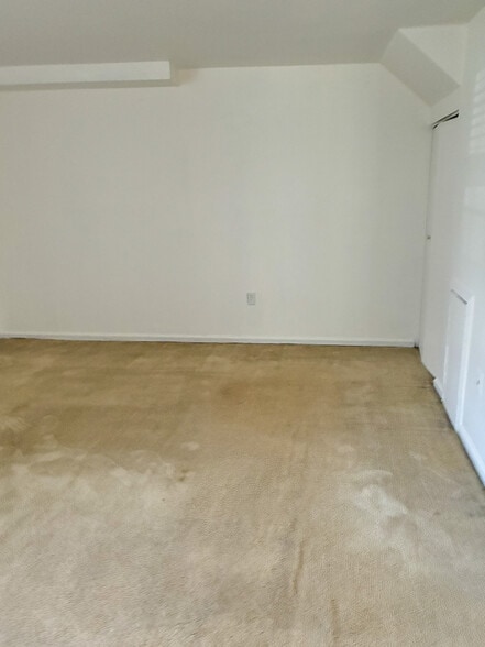 Building Photo - 1458 Harwick Ct