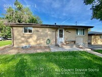 Building Photo - 9050 N Elm Ct