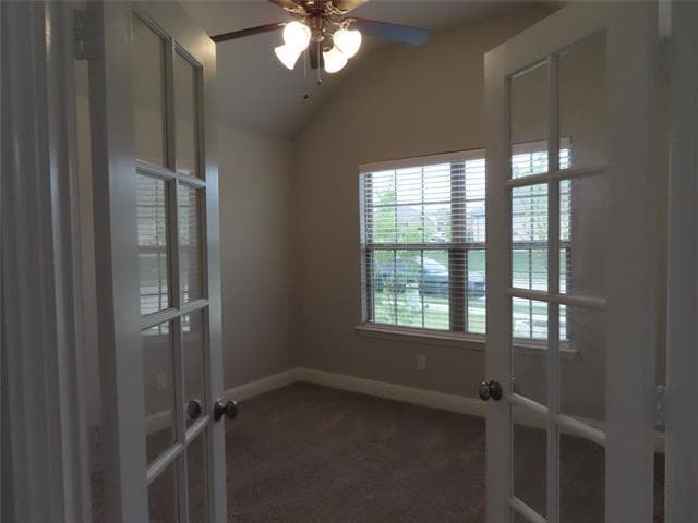 Building Photo - 426 Oleander Dr
