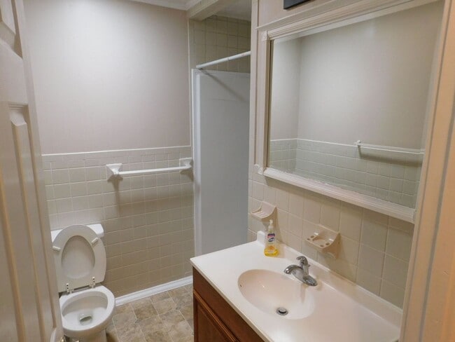 Building Photo - Single Family Residence in Havelock