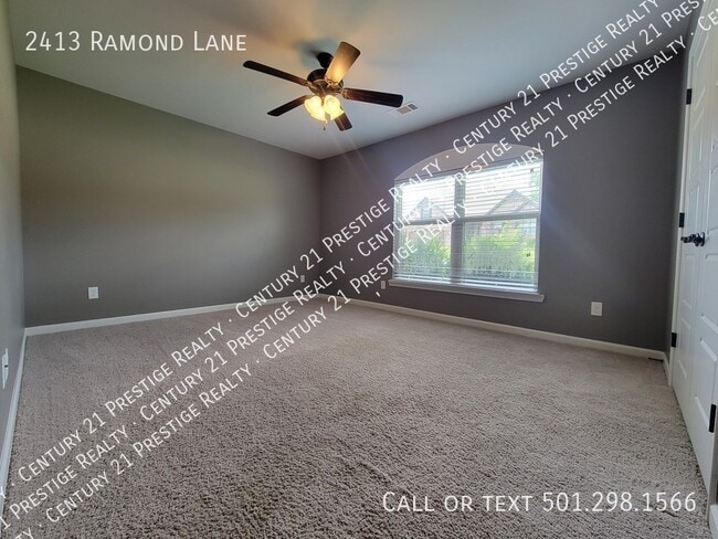 Building Photo - 2413 Ramond Ln