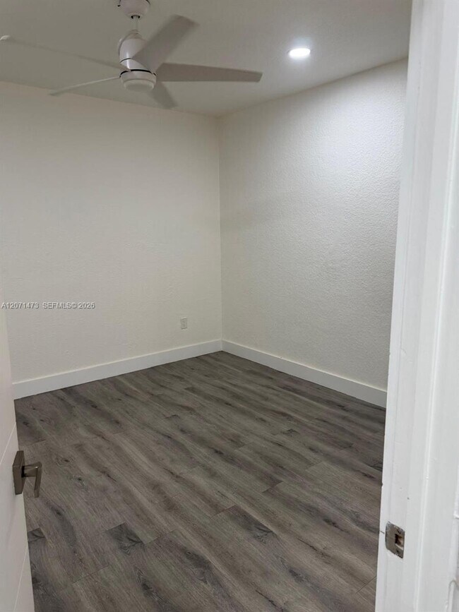 Building Photo - 15420 SW 169th Ln