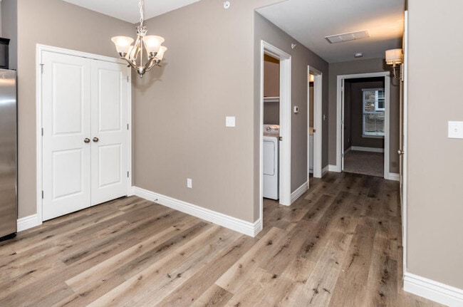 Building Photo - 4 Blue Ridge Rd