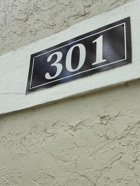 Primary Photo - 301 Gardens Dr