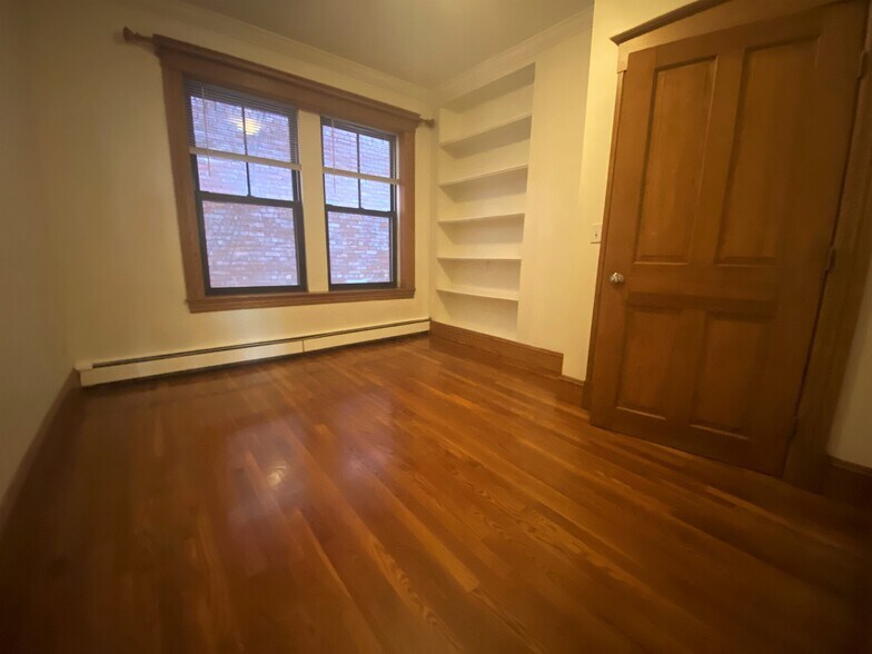 Building Photo - 80 Worcester St