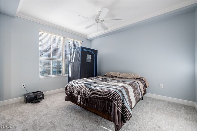 Building Photo - 2825 Palm Beach Blvd