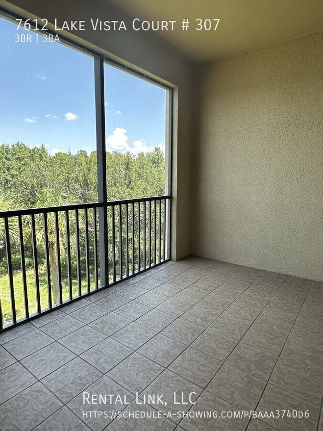 Building Photo - Views Views Views! 3 Bedroom Condo For Rent