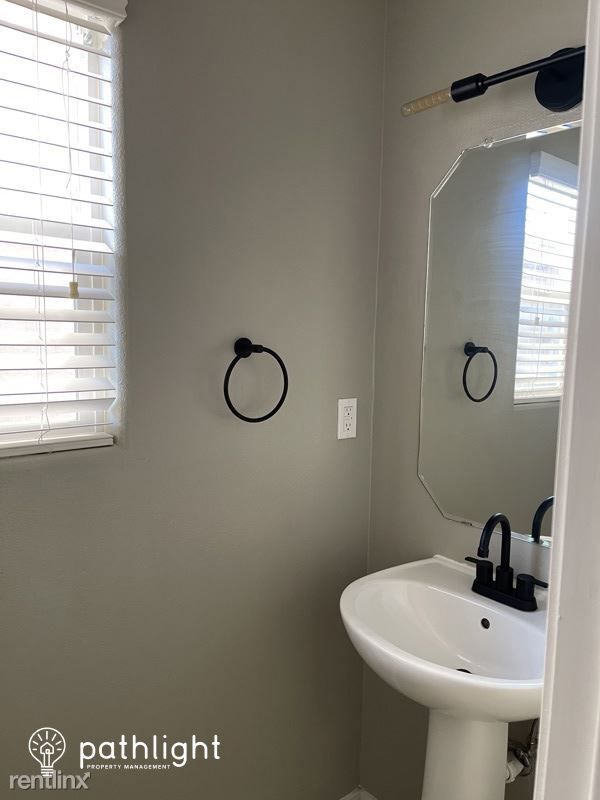 Building Photo - 4 br, 2.5 bath House - 7609 Snowy Egret Co...