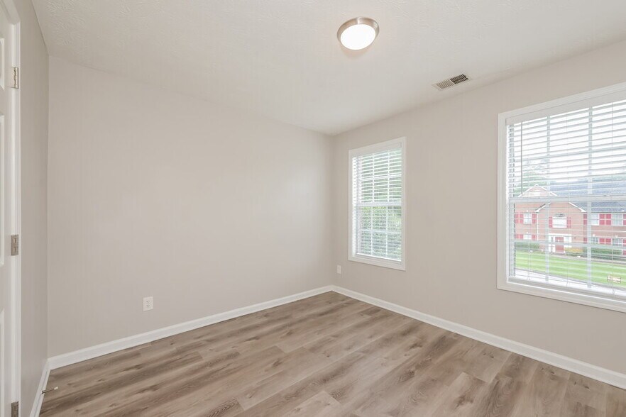 Building Photo - 1148 Princeton Park Dr
